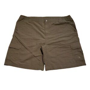 The North Face Cargo Shorts Men's XXL Green Embroidered Hiking Outdoor Summer